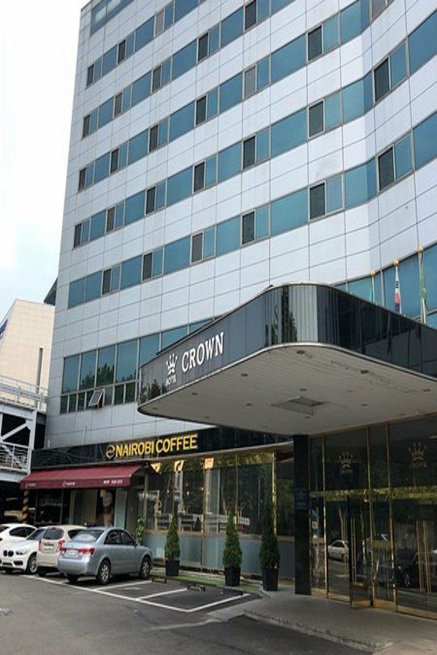 Itaewon Crown Hotel Seúl Exterior foto